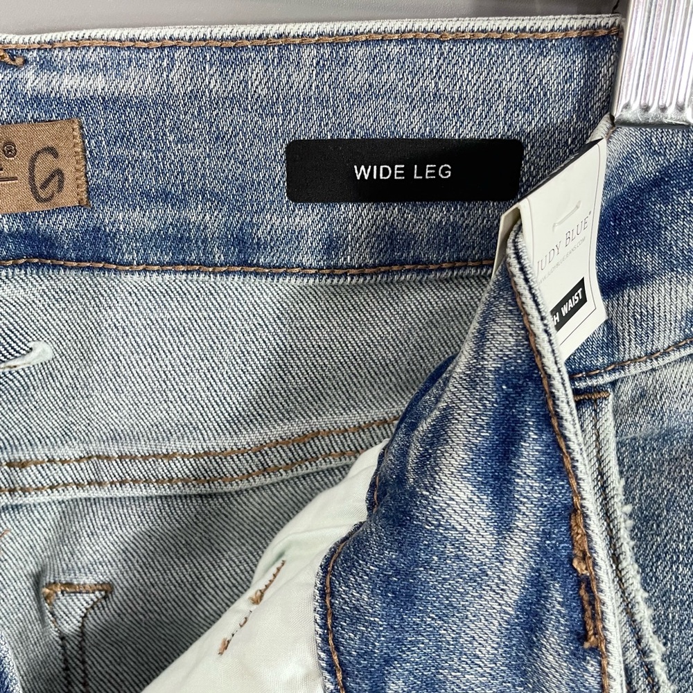 Judy Blue Power Play High Rise Wide Leg Jean Light Blue NWT - Picture 8 of 13